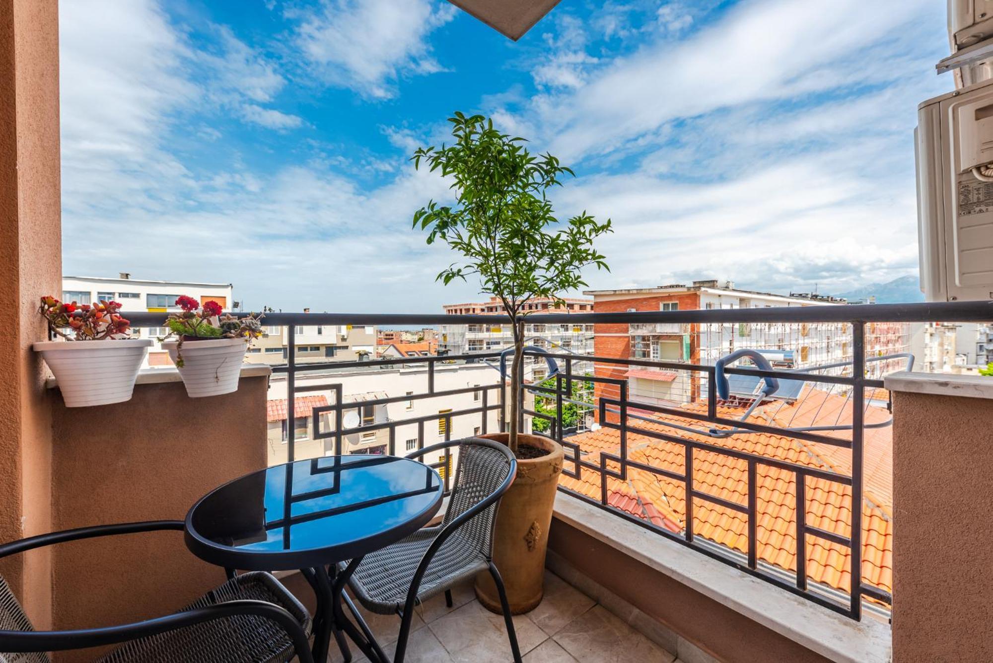 The Bohemian Pad Apartment Shkodër Екстериор снимка